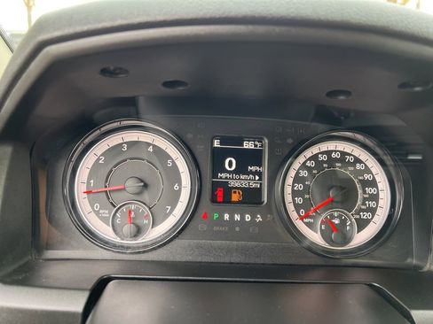 Used 2024 RAM 1500 Classic SLT image 25