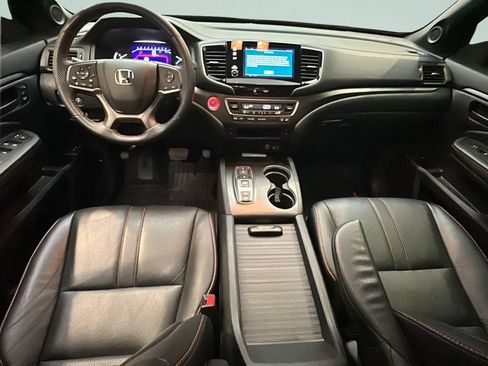 Certified 2023 Honda Passport TrailSport image 25
