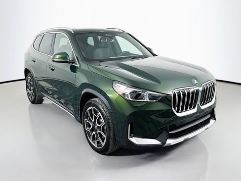 Used 2025 BMW X1 xDrive28i w/ Convenience Package image 3