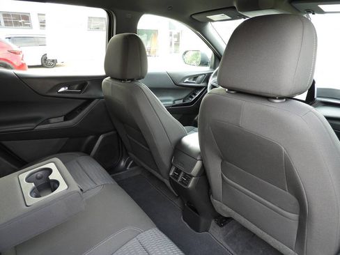 Used 2026 Chevrolet Equinox LT w/ LPO, Floor Liner Package AWD/4WD image 31