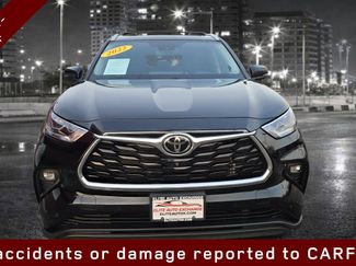 Used 2022 Toyota Highlander Limited video 2
