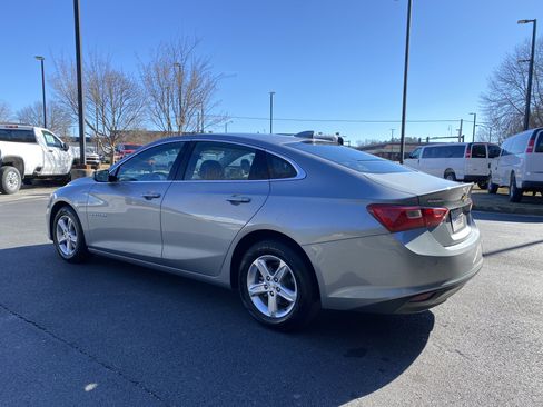 Used 2024 Chevrolet Malibu LT image 7
