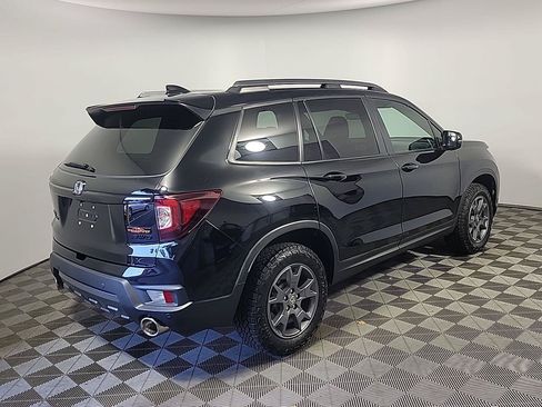 Certified 2024 Honda Passport TrailSport image 4