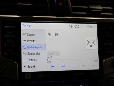 Used 2022 Toyota 4Runner Limited image 13