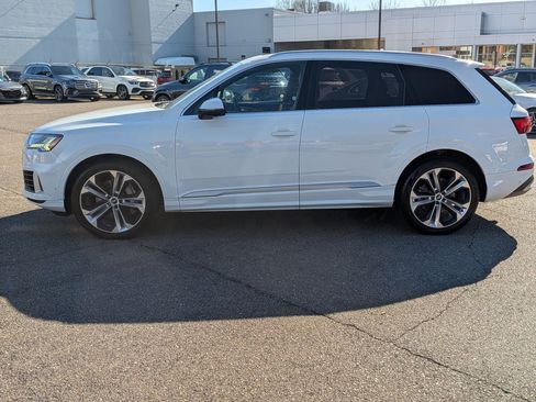 Used 2021 Audi Q7 3.0T Prestige w/ Prestige Package image 6