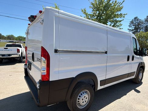 New 2026 RAM ProMaster 2500 w/ Convenience Group image 8