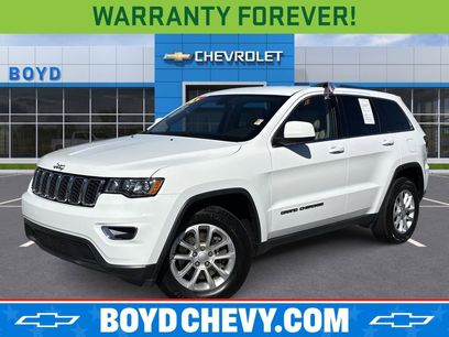 Used 2021 Jeep Grand Cherokee Laredo