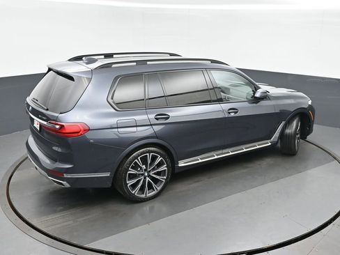 Used 2022 BMW X7 xDrive40i w/ Executive Package AWD/4WD image 37