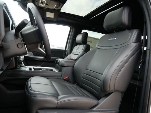 Certified 2026 Ford F450 Platinum image 19