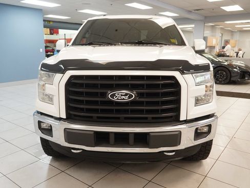 Used 2015 Ford F150 XLT w/ Equipment Group 302A Luxury AWD/4WD image 14