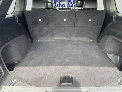 Used 2020 Jeep Grand Cherokee Limited X image 8