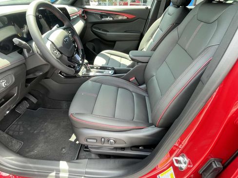 Used 2026 Chevrolet TrailBlazer RS w/ Convenience Package FWD image 10