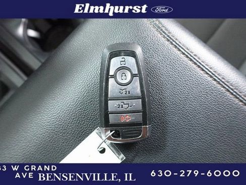 Used 2023 Ford F150 Lightning Lariat image 30