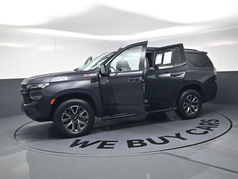 Used 2023 Chevrolet Tahoe Z71 w/ Luxury Package image 22