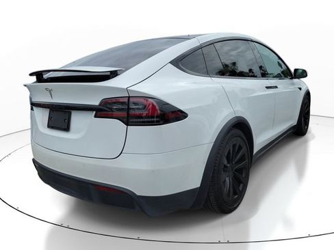 Used 2022 Tesla Model X AWD/4WD image 2
