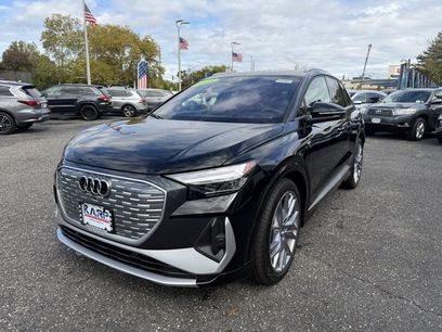 Used 2025 Audi Q4 e-tron Premium Plus w/ Premium Plus
