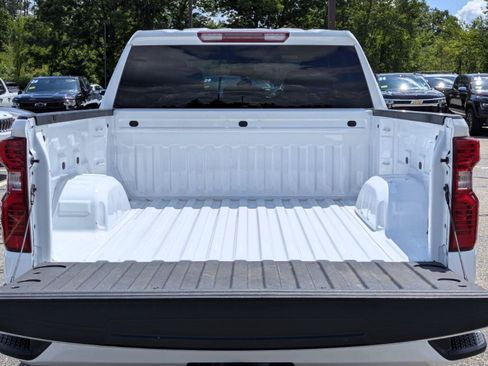 Certified 2023 Chevrolet Silverado 1500 Custom AWD/4WD image 7