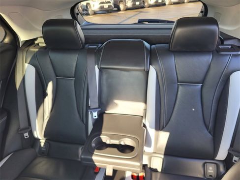 Used 2025 Buick Envision Sport Touring image 12