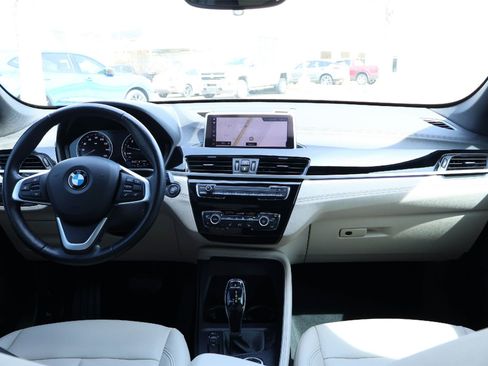 Used 2021 BMW X1 sDrive28i w/ Convenience Package image 10