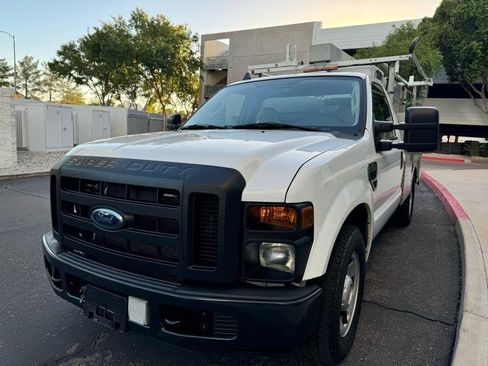 Used 2008 Ford F350 2WD Regular Cab Super Duty image 2
