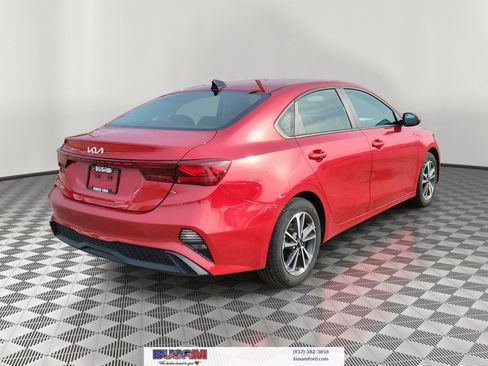 Used 2024 Kia Forte LXS image 4