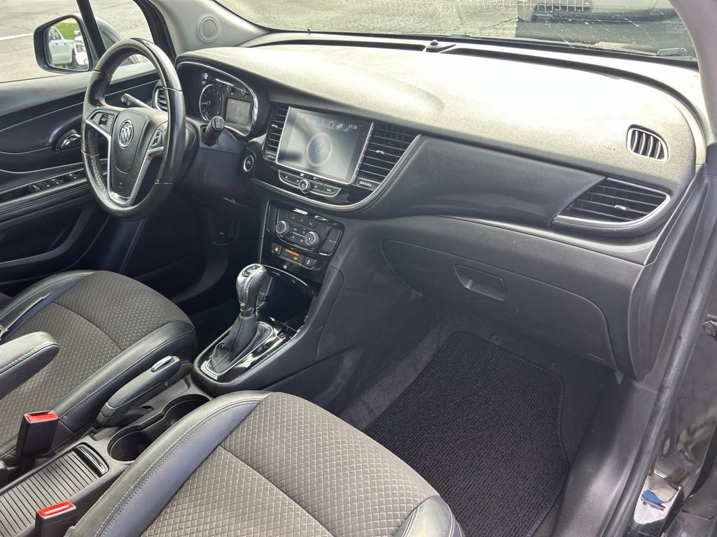 Used 2018 Buick Encore Preferred FWD image 36