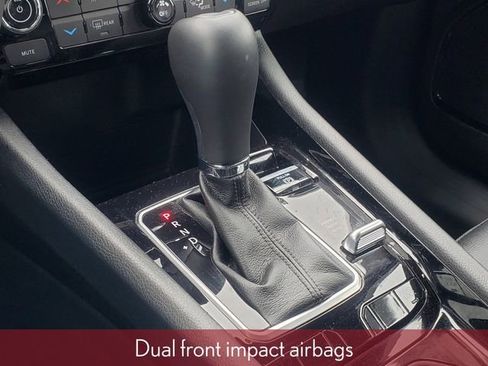 Used 2024 Jeep Compass Limited image 32