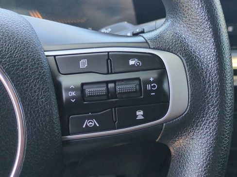 Certified 2025 Kia K5 LXS FWD image 13