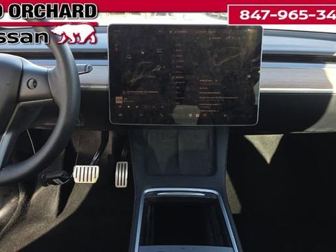 Used 2022 Tesla Model Y Performance image 10