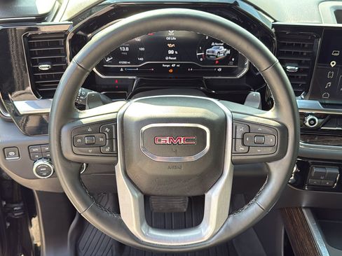 Certified 2025 GMC Sierra 1500 Elevation AWD/4WD image 15