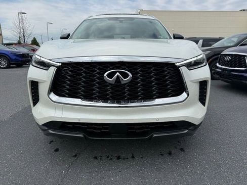 Used 2023 INFINITI QX60 Sensory w/ Cargo Package image 3