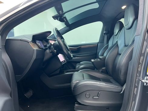 Used 2019 Tesla Model X Long Range AWD/4WD image 10