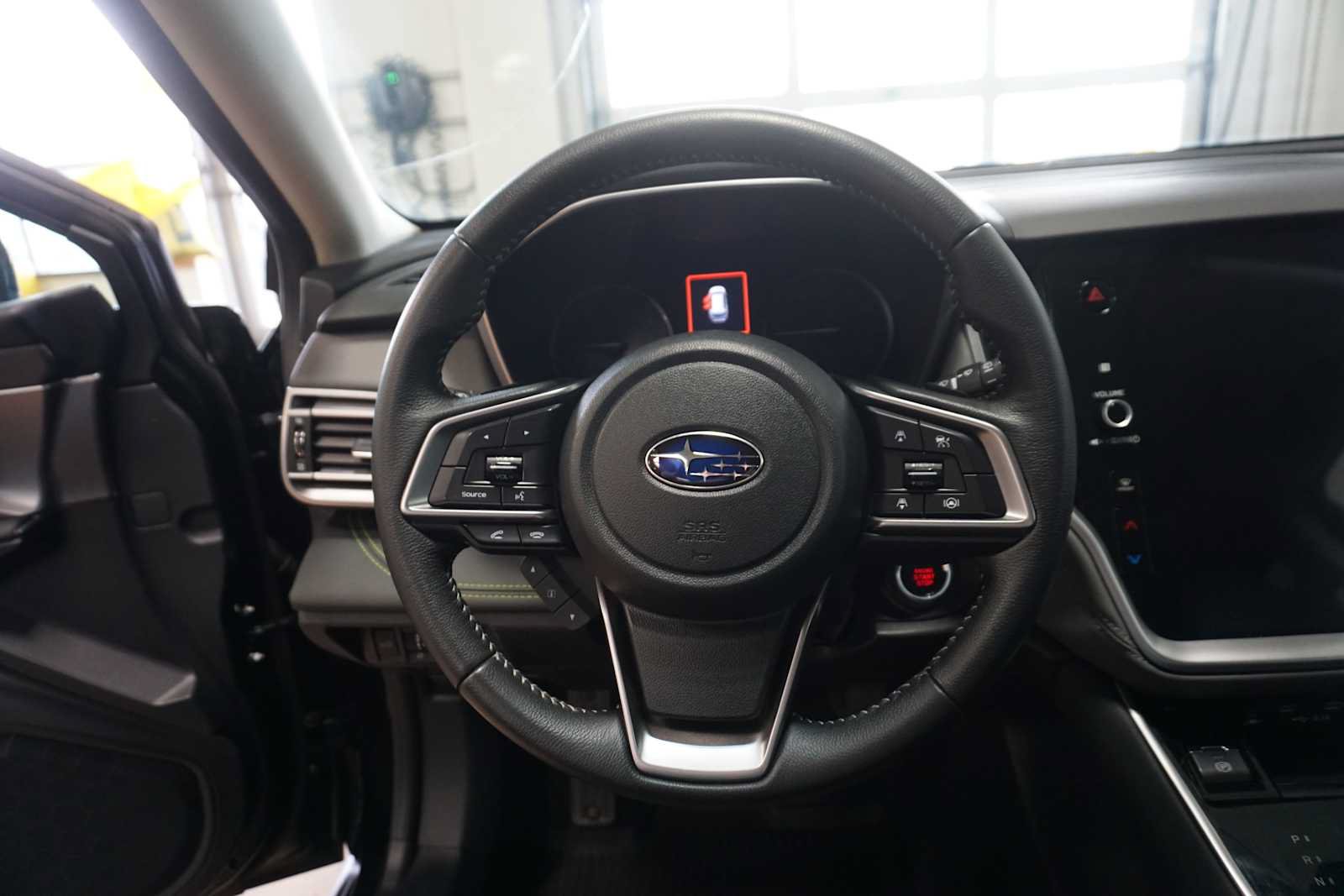 Used 2020 Subaru Outback Onyx Edition XT w/ Popular Package #2 AWD/4WD image 17