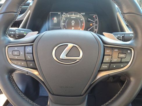 Used 2019 Lexus ES 350 image 8