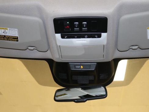 Used 2021 Nissan Rogue SL image 82