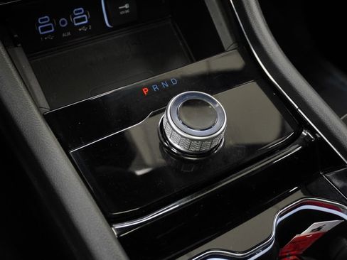 Certified 2023 Jeep Grand Cherokee L Laredo image 38