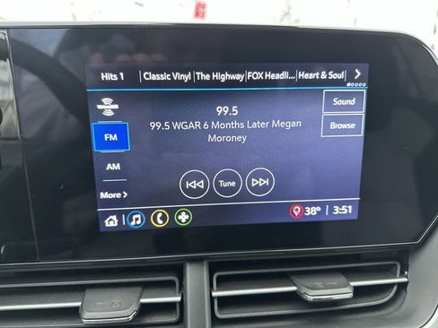 Used 2025 Chevrolet Trax LS w/ Driver Confidence Package image 14