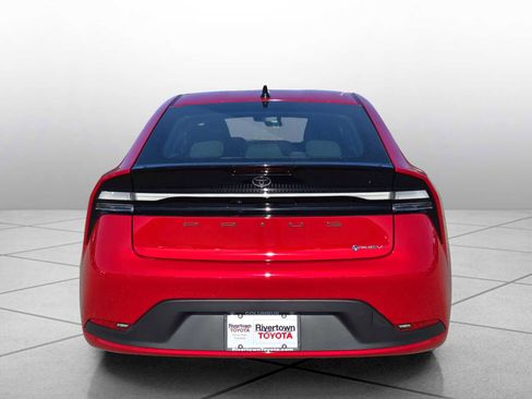 New 2026 Toyota Prius SE image 4