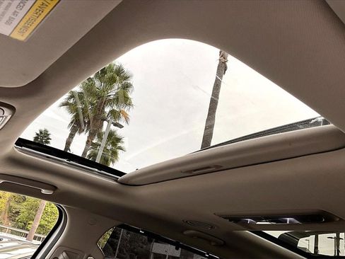 Certified 2023 Kia Telluride SX image 12