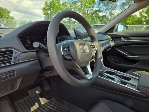 Used 2020 Honda Accord EX image 25