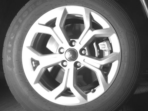 Used 2025 Jeep Compass Latitude image 13