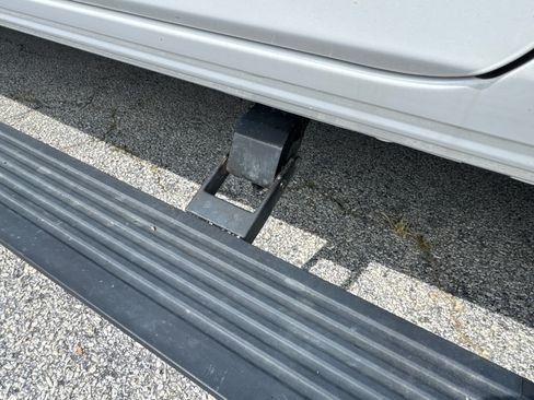 Used 2025 RAM 1500 Limited AWD/4WD image 18