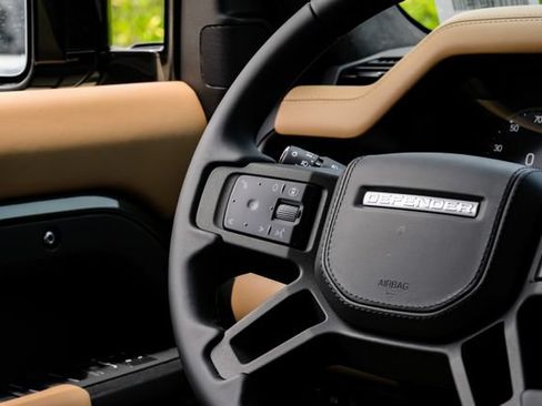 New 2026 Land Rover Defender 110 X AWD/4WD image 24