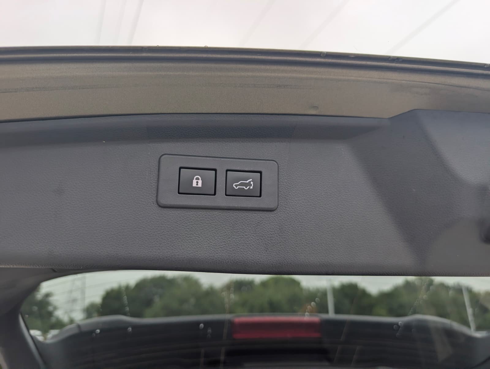 Used 2020 Subaru Outback Touring AWD/4WD image 40