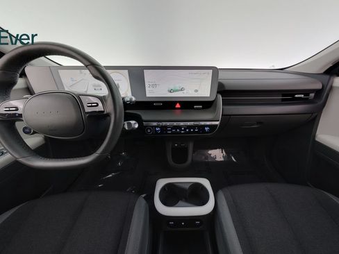 Used 2024 Hyundai Ioniq 5 SEL RWD image 26