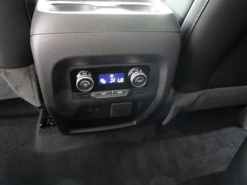 New 2026 Buick Enclave Preferred w/ Power Package AWD/4WD image 15