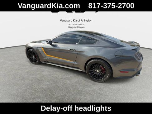 Used 2018 Ford Mustang GT RWD image 7