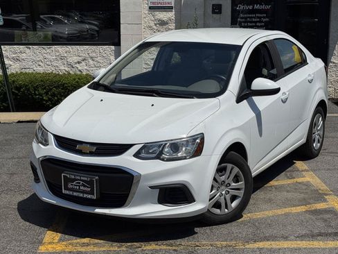 Used 2017 Chevrolet Sonic LS FWD image 4