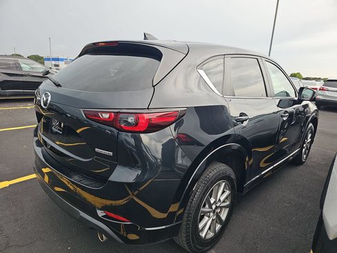 Used 2024 MAZDA CX-5 AWD 2.5 S w/ Select Package image 3