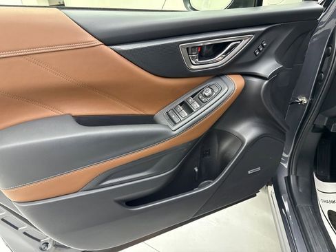 Used 2022 Subaru Forester Touring w/ Popular Package #2 image 11